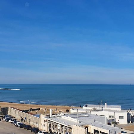 Seven Seas Luxury Apartments - Bari San Girolamo Εξωτερικό φωτογραφία