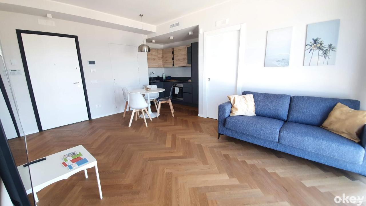 Seven Seas Luxury Apartments - Bari San Girolamo Εξωτερικό φωτογραφία