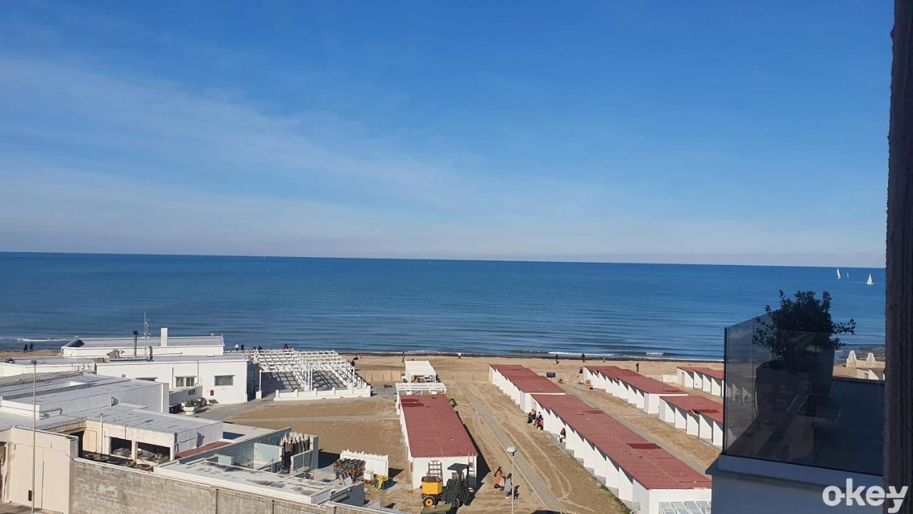 Seven Seas Luxury Apartments - Bari San Girolamo Εξωτερικό φωτογραφία